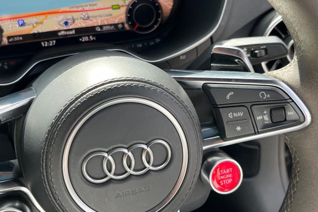 AUDI Tt Rs Photo 38