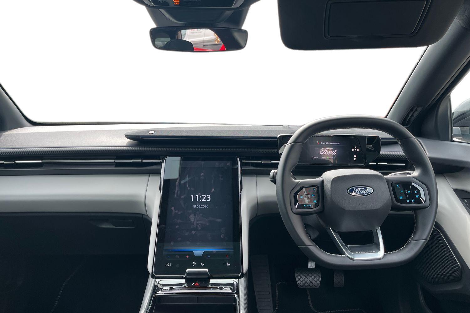 Ford EXPLORER Photo 9
