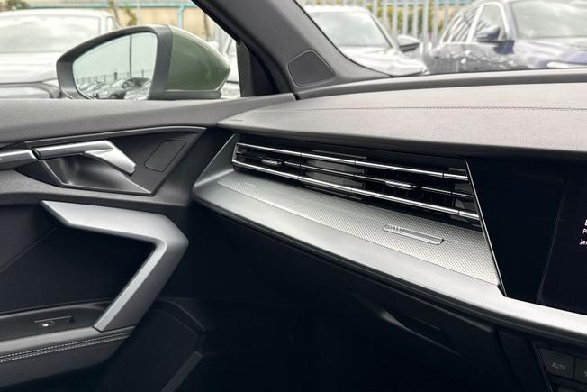 AUDI A3 Photo 35