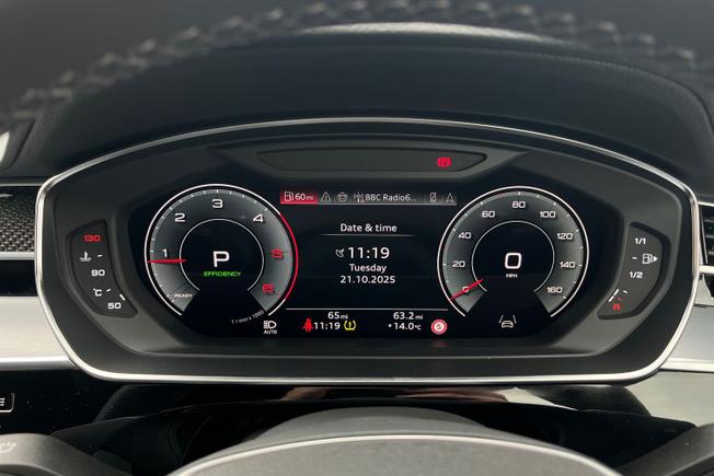 AUDI A8 Photo 15