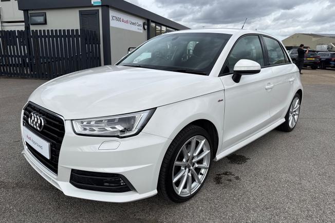 Audi A1 Photo 25