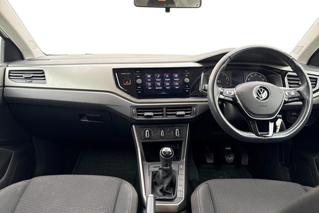 VOLKSWAGEN Polo Photo 10