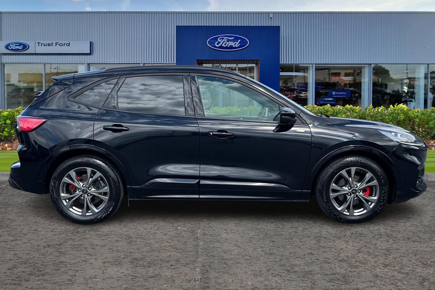 Ford KUGA Photo 2
