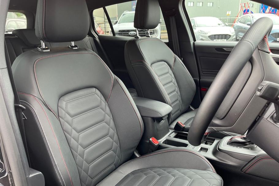 Used Ford Focus 17