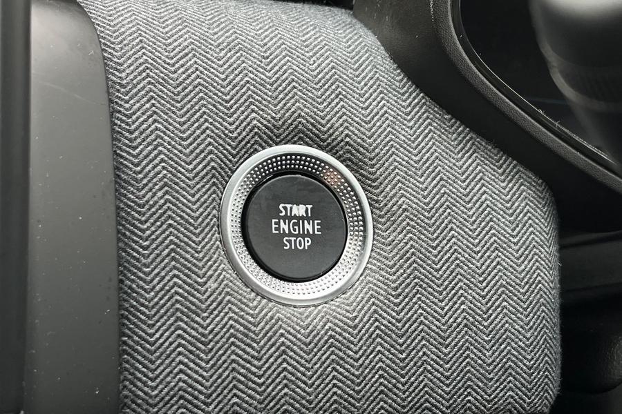 Renault Clio Photo autoimg-46bff2e791a3e6e3e1bc046387769e7193ad12d6.jpg