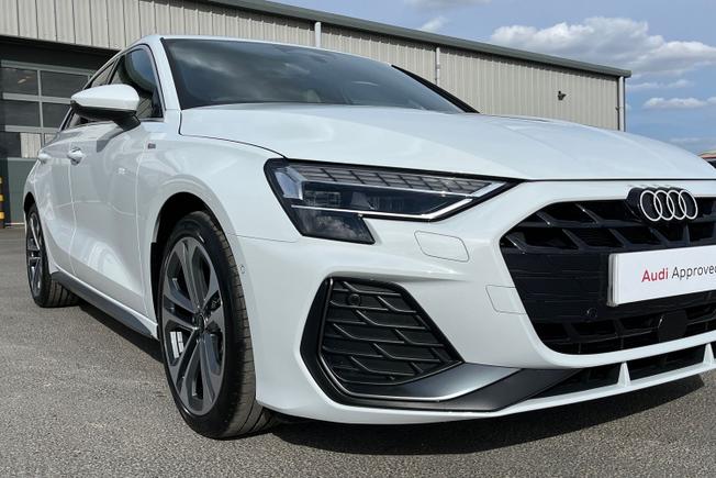 AUDI A3 Photo 19