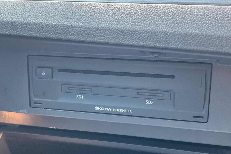 Skoda SUPERB Photo autoimg-46c6397c907886cdd02c4268ae57f113918a2d67.jpg