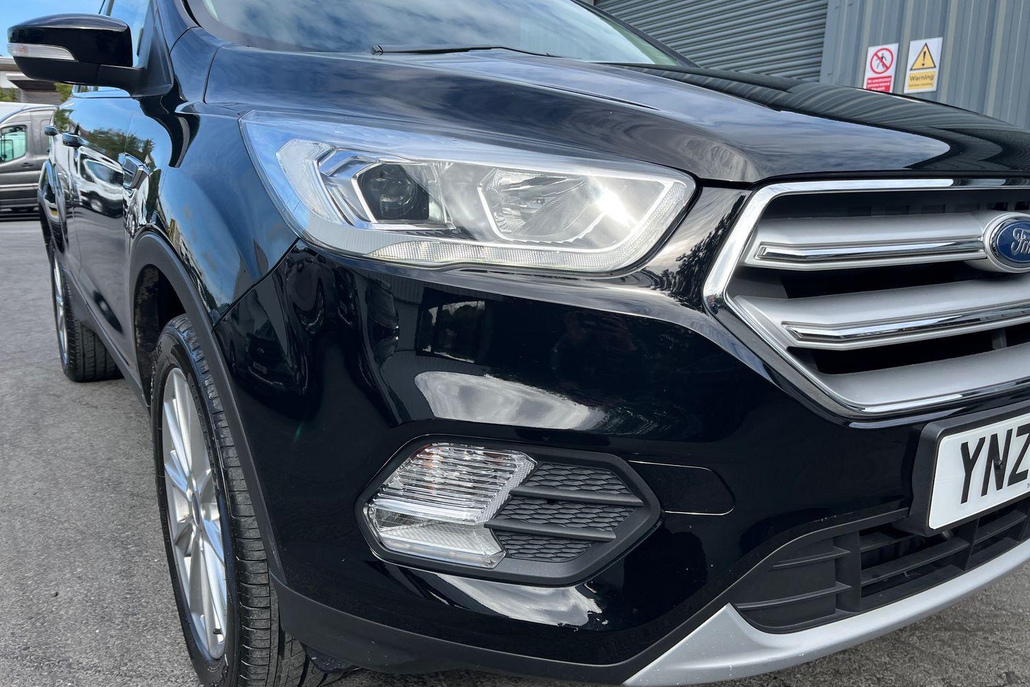 Ford KUGA Photo 22