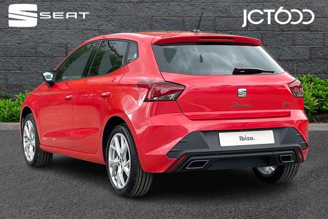 SEAT Ibiza Photo 3