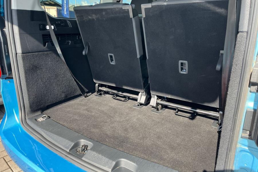 Ford Grand Tourneo Connect Photo autoimg-46c938961cbd0db398fc26d98f7224fafd38cc3b.jpg