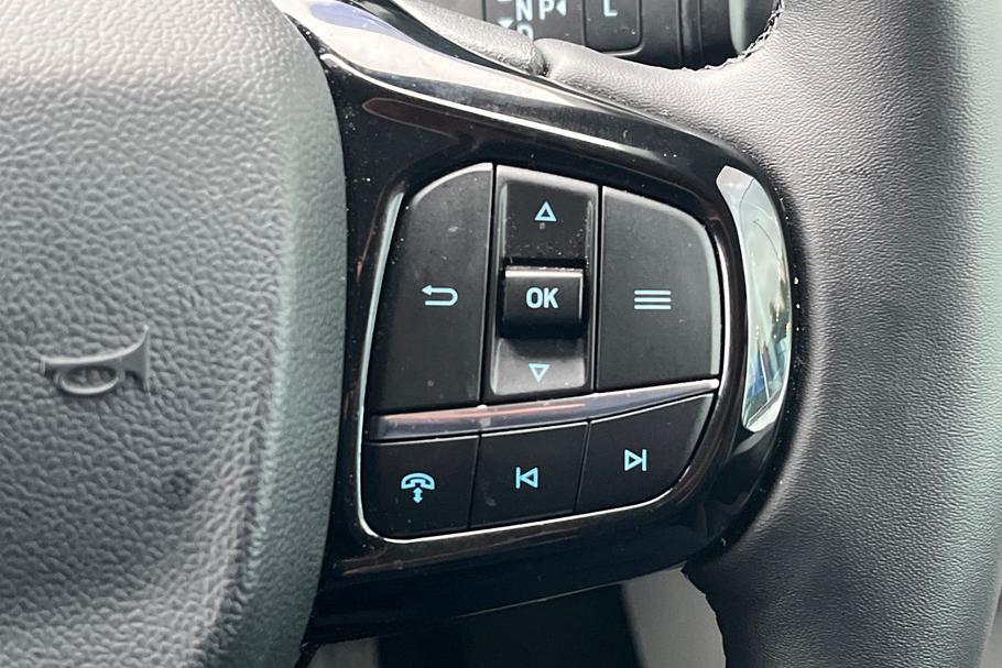 Used Ford TRANSIT CUSTOM 25