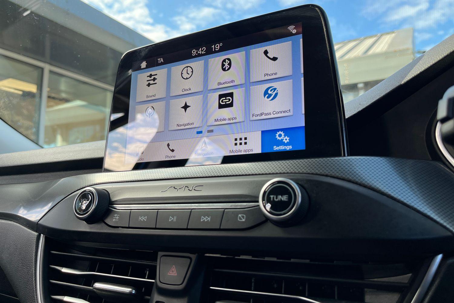 Ford FOCUS Photo 28