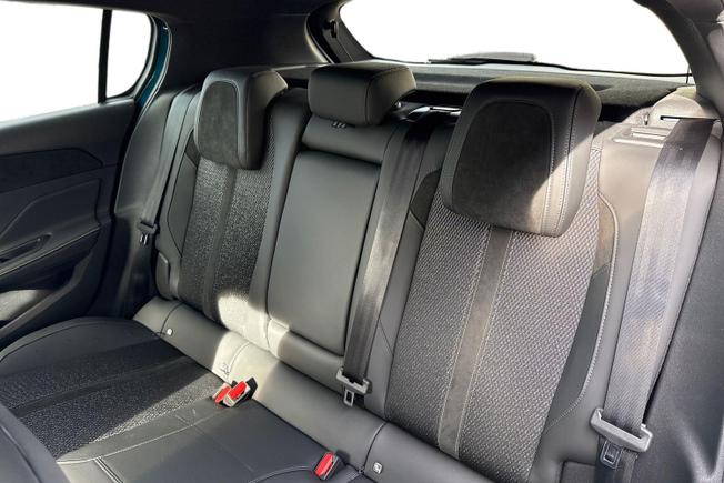 PEUGEOT 308 Photo 9