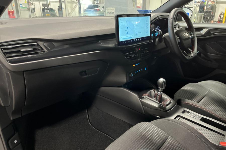 Ford Focus Photo autoimg-46d694301597b79ab361788de018e11c2ed404fb.jpg