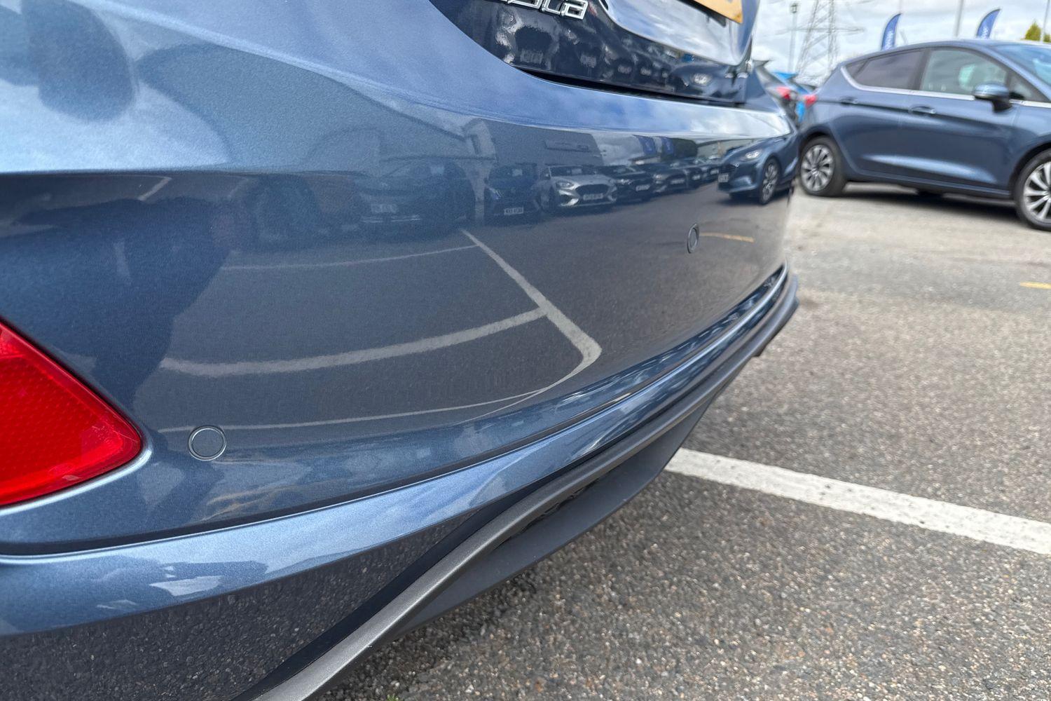 Ford Fiesta Photo 28