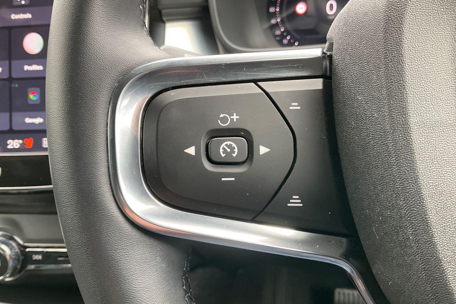 Volvo XC40 Photo 32