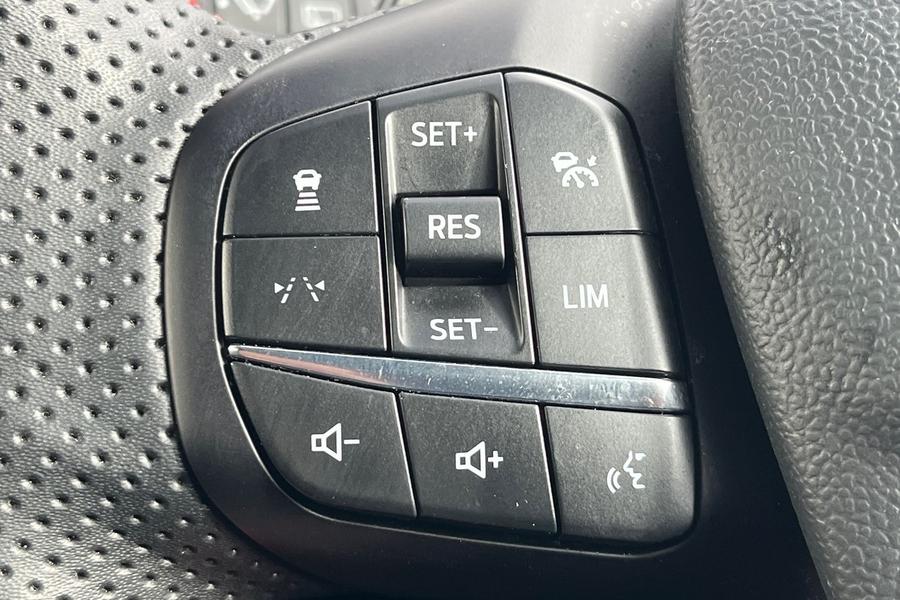 Ford Puma Photo autoimg-46e533d035ec11af270037551ee4ef3e5da2516b.jpg