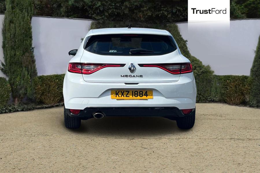 Renault MEGANE Photo autoimg-46e6faf845930d9f2cea51f506f937d6095d3672.jpg