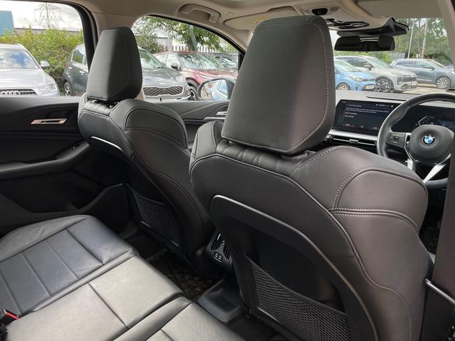 BMW 2 Series Active Tourer Photo 33