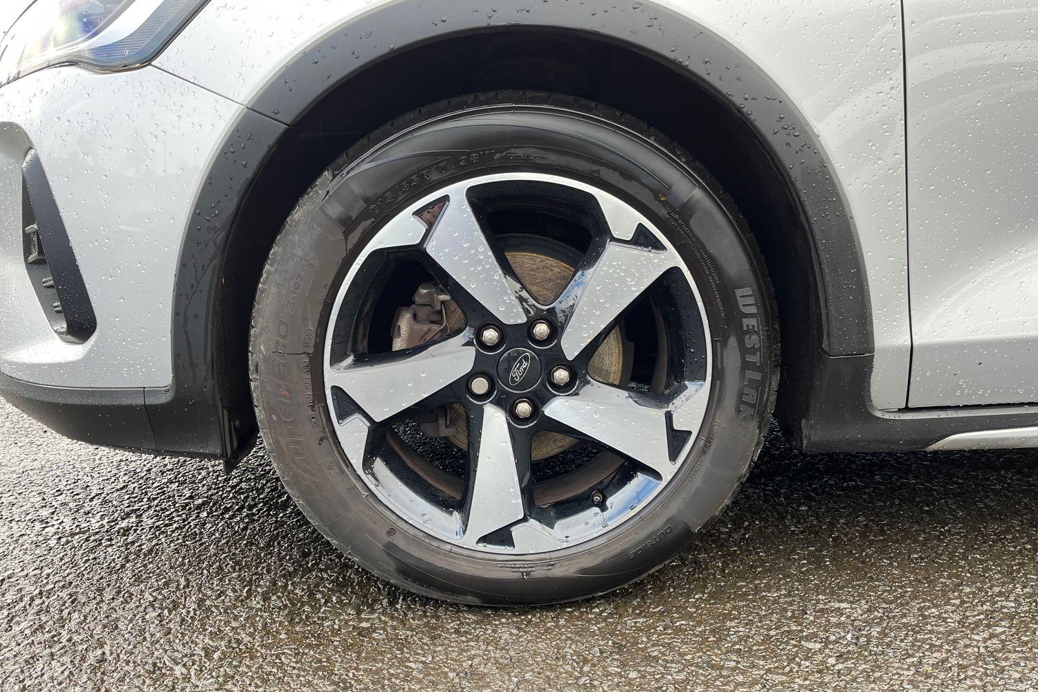 Ford FOCUS Photo 7