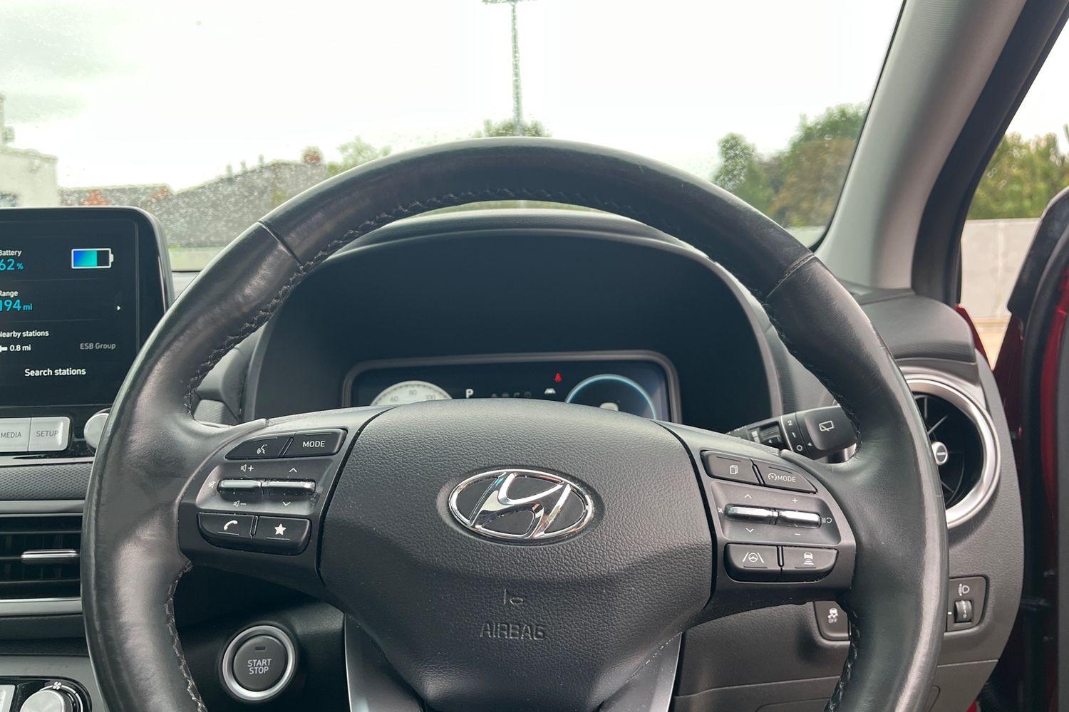 Hyundai KONA Photo 11