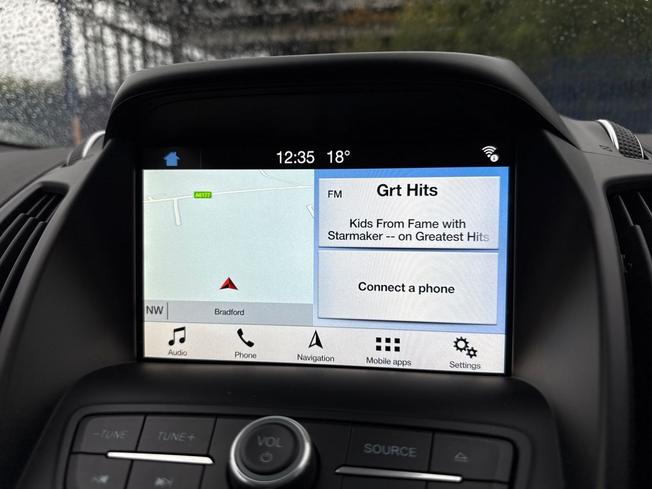 FORD Kuga Photo 38