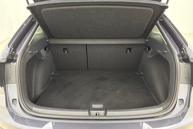VOLKSWAGEN TAIGO Photo 12