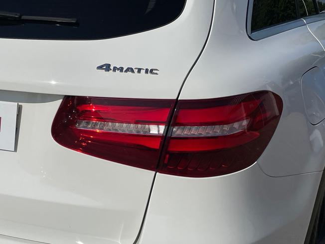 MERCEDES-BENZ Glc Photo 18