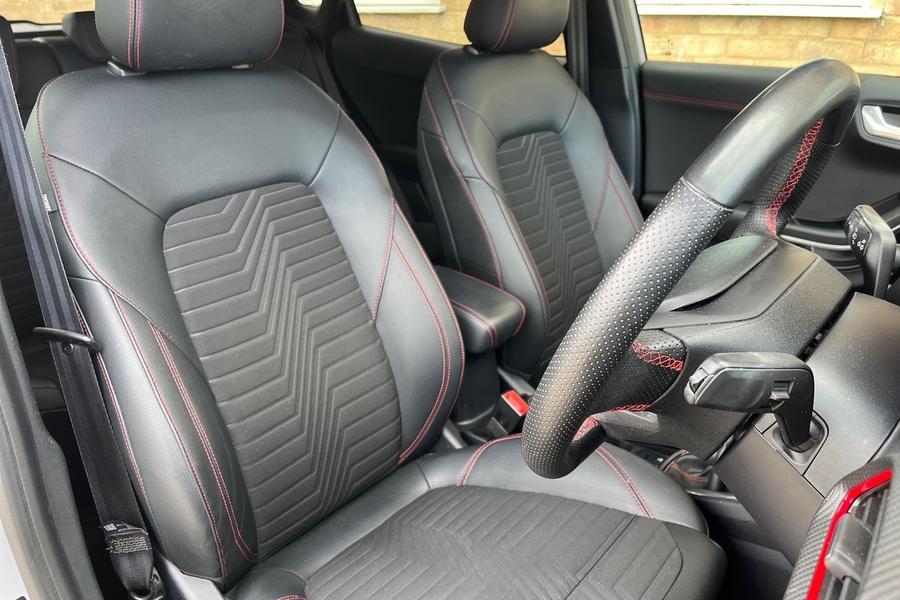 Ford PUMA Photo autoimg-46f22c1517a47ce247f59b8b4a59cf15bdc84c5c.jpg