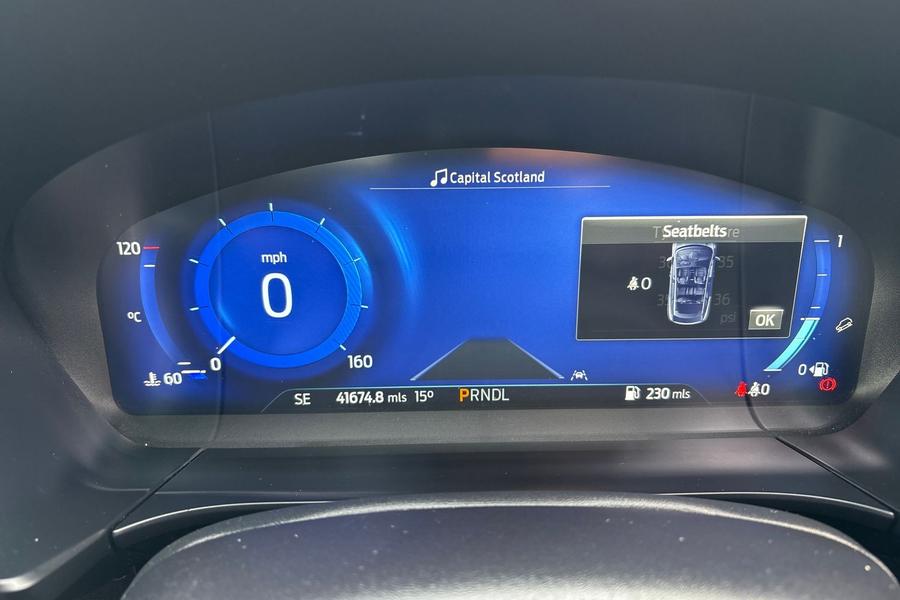 Ford Kuga Photo autoimg-46f25761e445c5df619f9b1e00908368c763913f.jpg