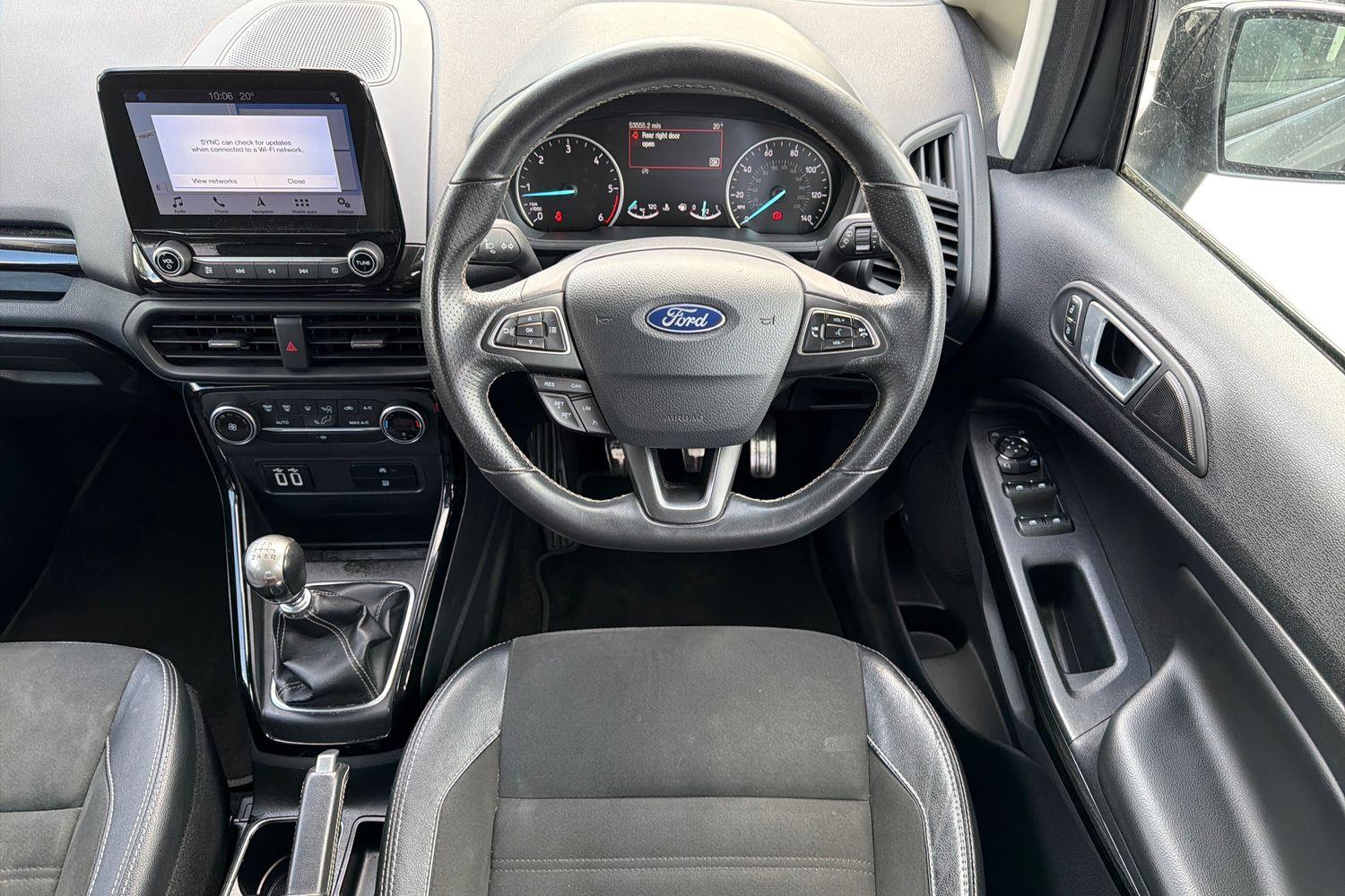 Ford ECOSPORT Photo 10