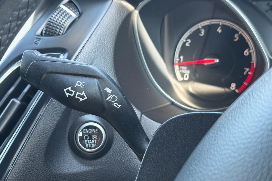 Ford FOCUS Photo autoimg-46f3aaedd4e4393a07c4f11594c9a6497a9f619e.jpg
