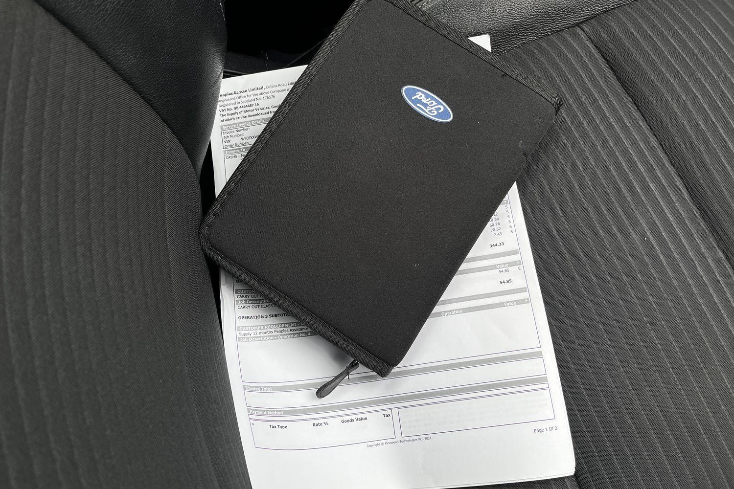 Ford KUGA Photo 21
