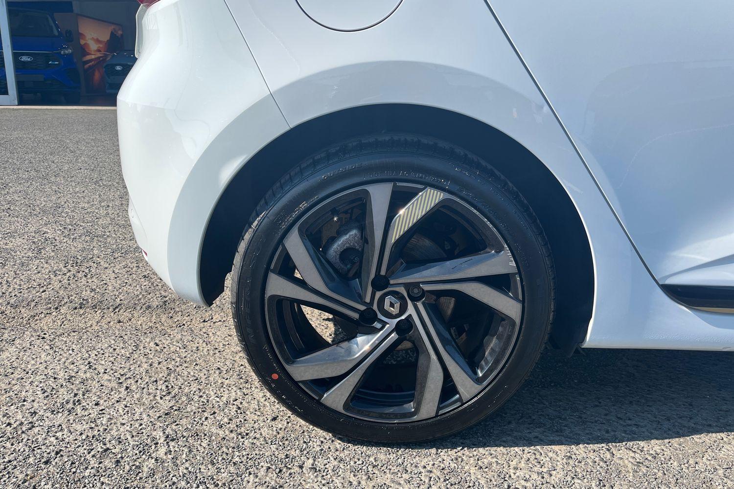 Renault CLIO Photo 24