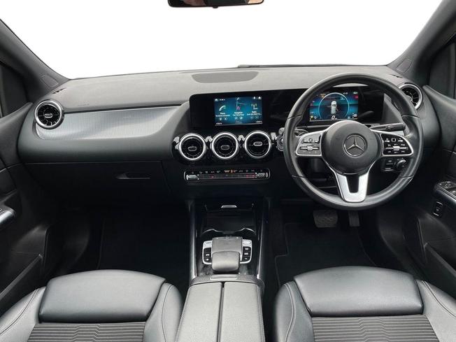MERCEDES-BENZ B Class Photo 10