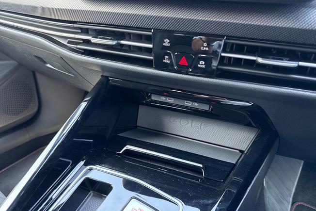 VOLKSWAGEN Golf Photo 43