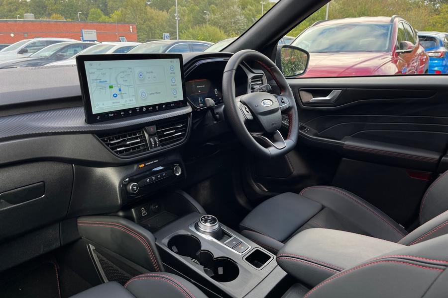 Ford Kuga Photo autoimg-47016aca0b4397a2f6fc07883a52112fe6e6ad24.jpg