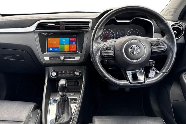 MG MG ZS Photo 11