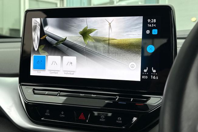 VOLKSWAGEN ID.4 Photo 30