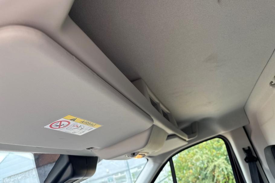 Used Ford TRANSIT WV26YDY 18