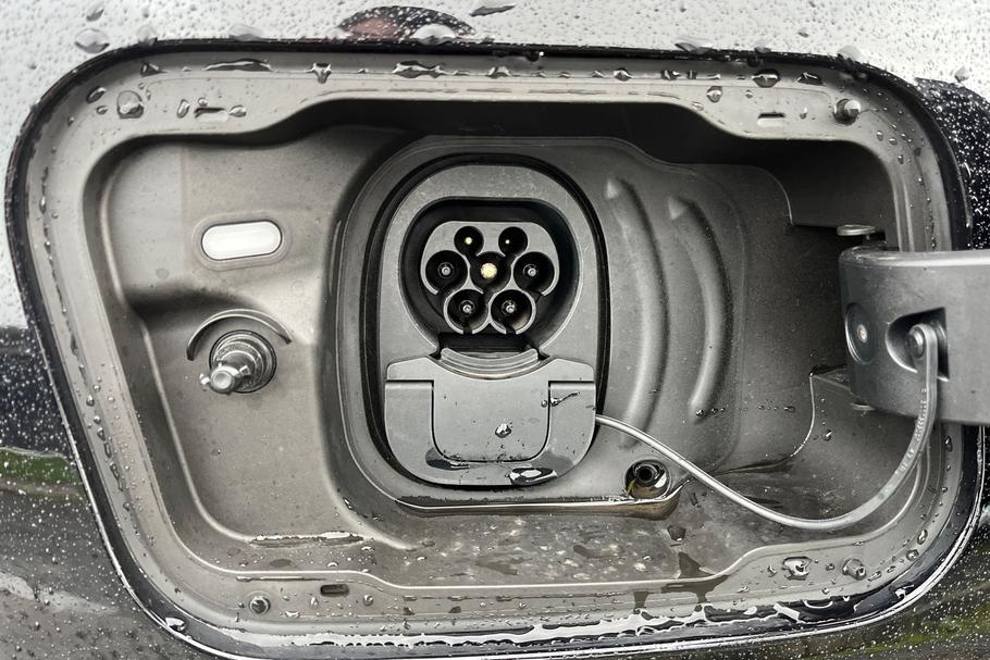 Used Ford Explorer 26