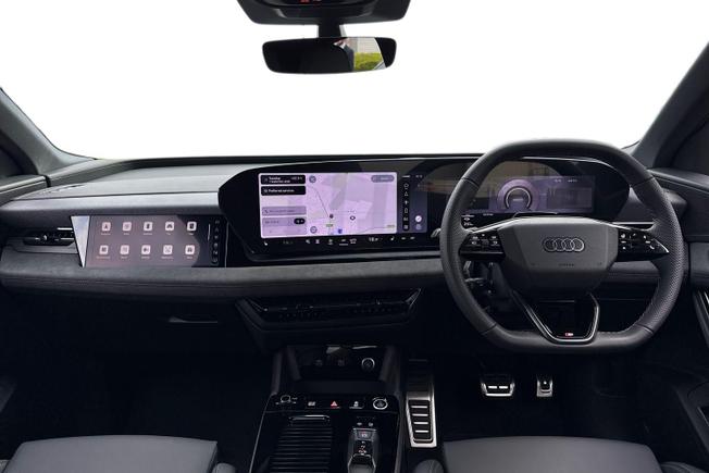 Audi Q6 e-tron Photo 10