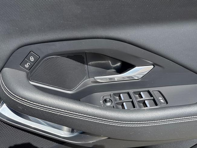 JAGUAR E-Pace Photo 27