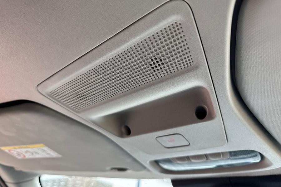 Ford TRANSIT COURIER Photo autoimg-47123965df99abcdbaa743ebb0fd76cb7b6b3888.jpg
