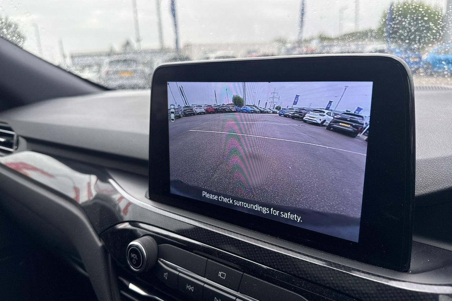 Ford KUGA Photo 35