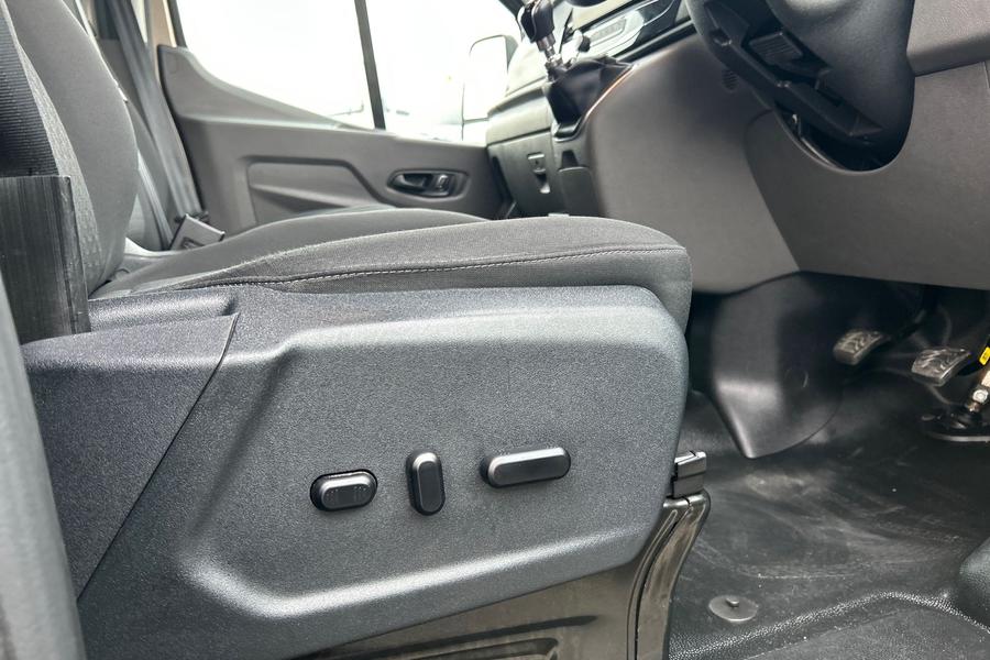 Ford Transit Photo autoimg-471a8f95c0b79b9d3098fd7c3717e2c2ae58aae6.jpg
