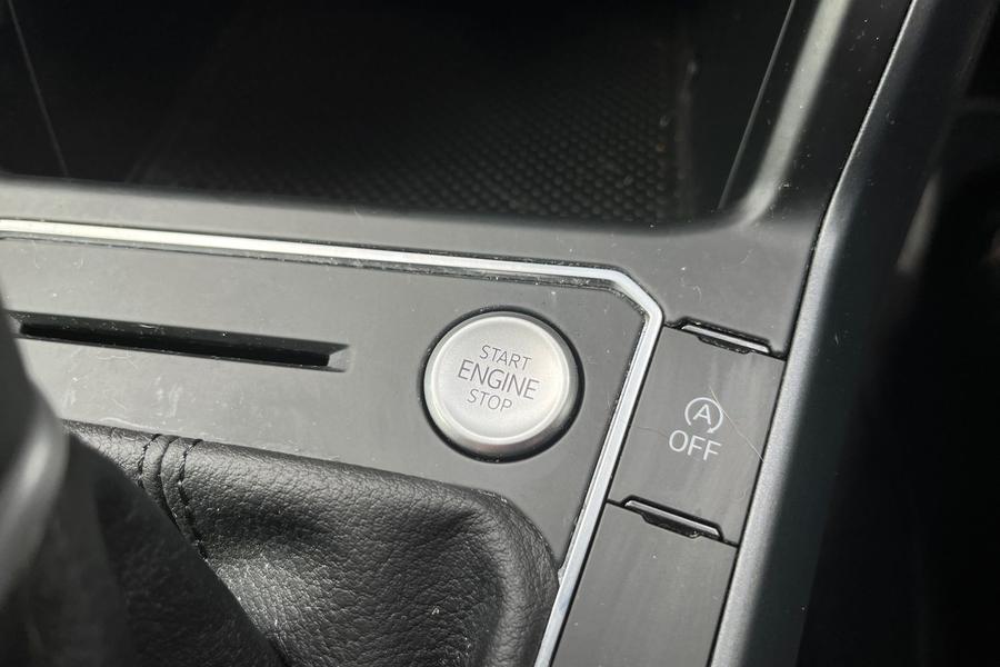 Volkswagen Polo Photo autoimg-471af99f9ee13f4cacd46f28e40837a67bd2d023.jpg