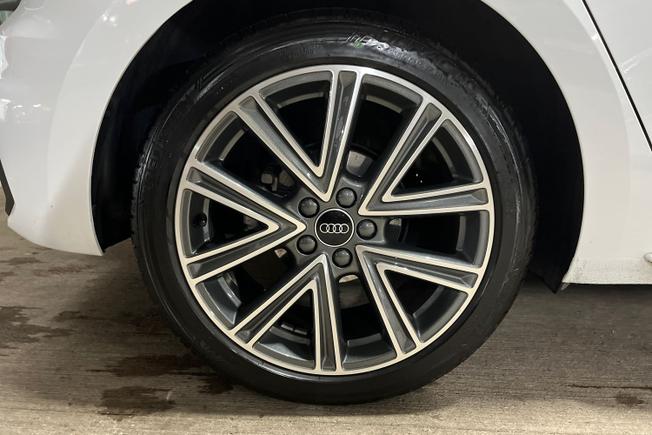 Audi A1 Photo 5