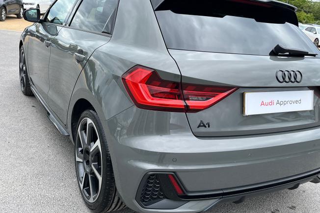 AUDI A1 Photo 28