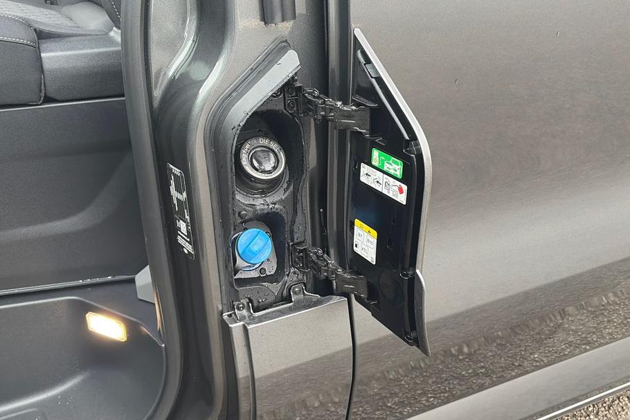 Used Ford TRANSIT CUSTOM 37